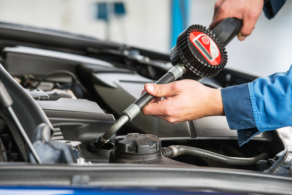 Does It Matter Where You Go for an Oil Change?