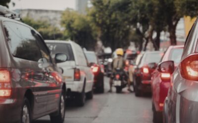 What Happens Inside Your Car When You Drive Mostly in Traffic